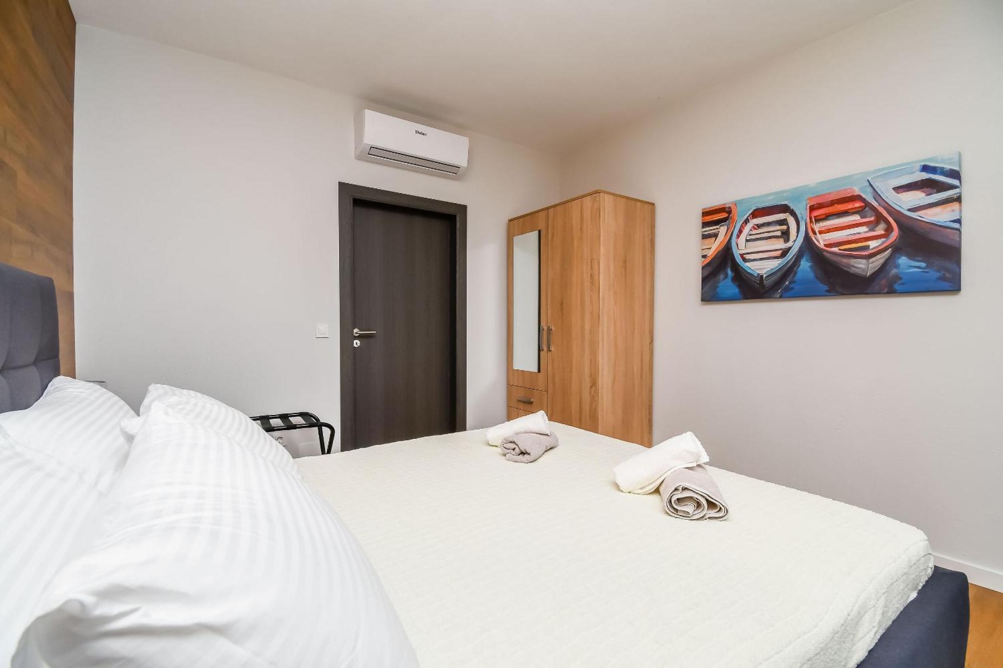 Apartments Neli Trogir Exteriör bild