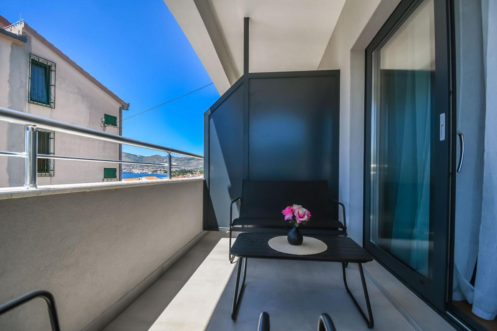 Apartments Neli Trogir Exteriör bild